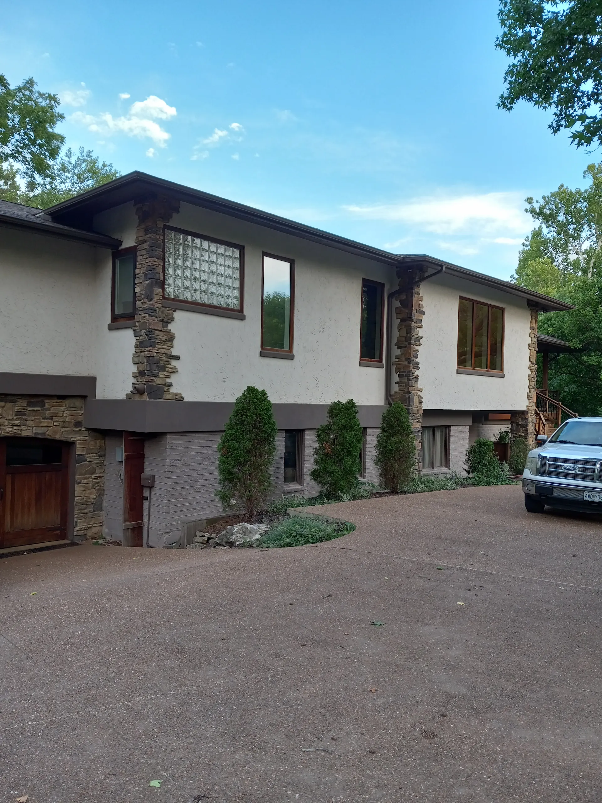 Rock and Roll Construction exterior remodel